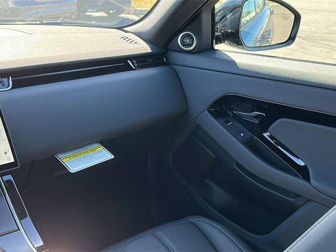 New 2026 Land Rover Range Rover Evoque S image 25