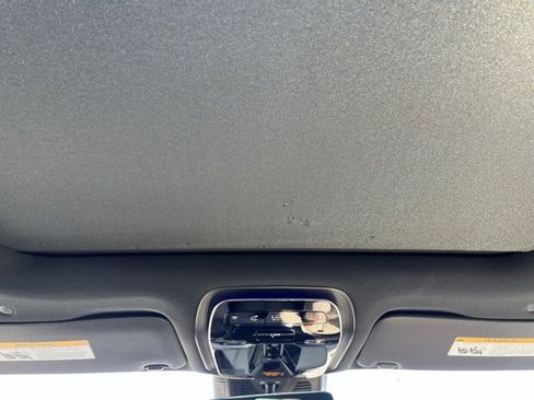 New 2026 Mercedes-Benz GLC 300 image 25