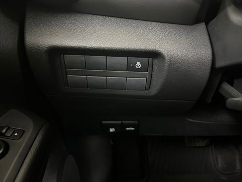 Used 2023 Nissan Kicks SR w/ SR Premium Package image 57