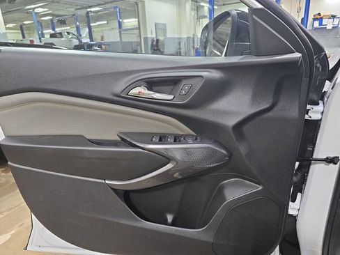 New 2026 Chevrolet Trax ACTIV w/ Driver Confidence Package FWD image 26