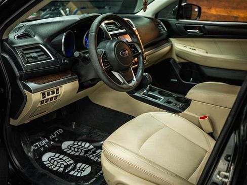 Used 2019 Subaru Outback 2.5i Limited w/ Popular Package #2 image 9