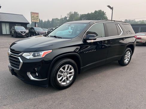 Used 2021 Chevrolet Traverse LT AWD/4WD image 4