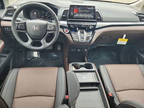 New 2026 Honda Odyssey Elite image 10