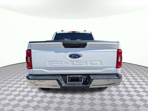 Used 2022 Ford F150 XLT image 3