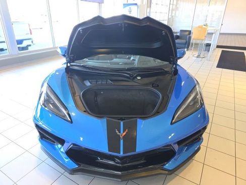 Used 2024 Chevrolet Corvette Stingray w/ Battery Protection Package image 3