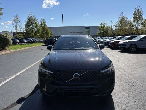 Used 2026 Volvo XC60 B5 Plus w/ Protection Package Premier AWD/4WD image 2