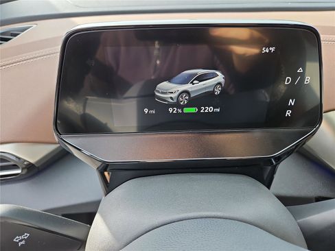 New 2025 Volkswagen ID.4 Pro image 18