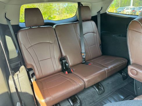 Used 2018 Buick Enclave Avenir w/ Avenir Technology Package image 47