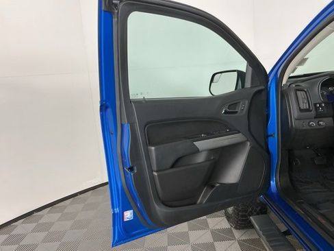 Used 2022 Chevrolet Colorado ZR2 image 12