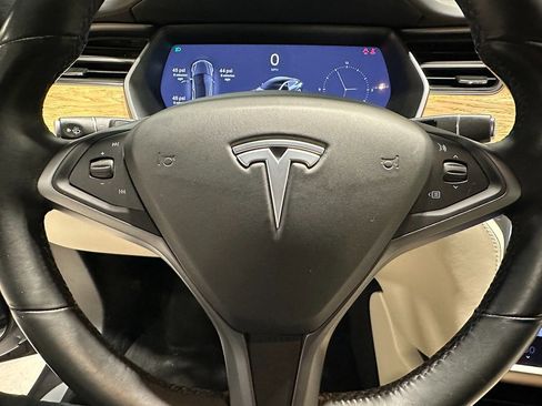 Used 2020 Tesla Model S Long Range image 26