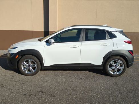 Certified 2023 Hyundai Kona SEL image 7