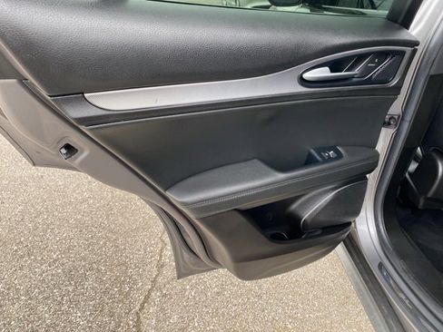 Used 2018 Alfa Romeo Stelvio Ti Sport image 21
