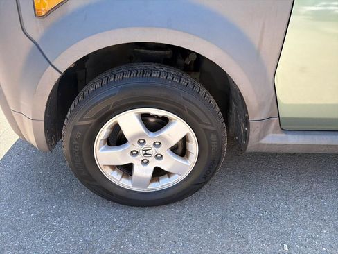 Used 2005 Honda Element EX image 14