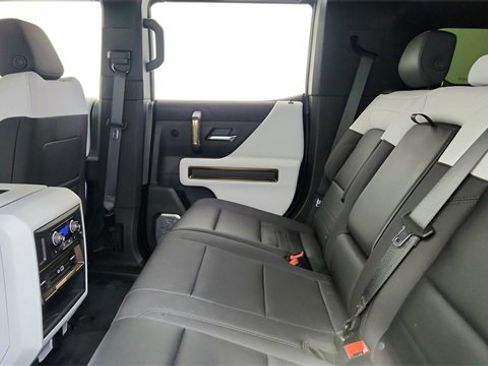 Used 2024 GMC Hummer EV 3X w/ Extreme Off-Road Package image 27