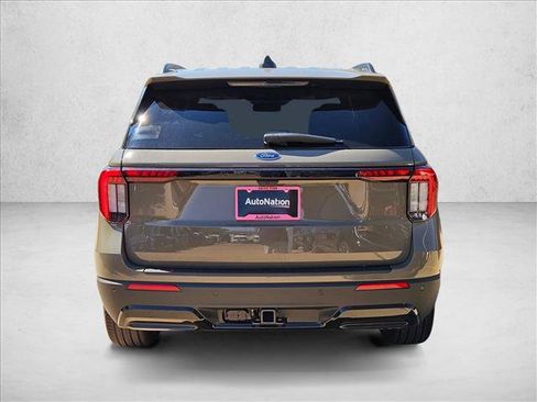 New 2026 Ford Explorer ST-Line w/ ST-Line Street Pack RWD image 8