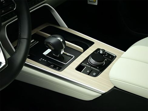 New 2025 MAZDA CX-90 Plug-In Hybrid w/ Premium Plus image 4