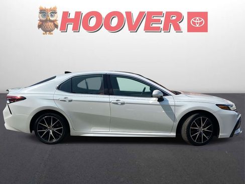 Used 2024 Toyota Camry XSE w/ Navigation Package FWD image 2