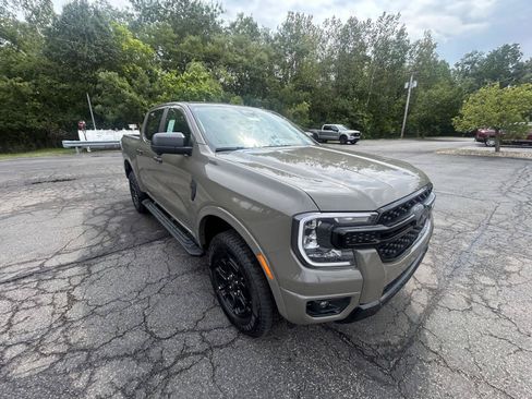 New 2026 Ford Ranger XLT w/ FX4 Off-Road Package AWD/4WD image 6