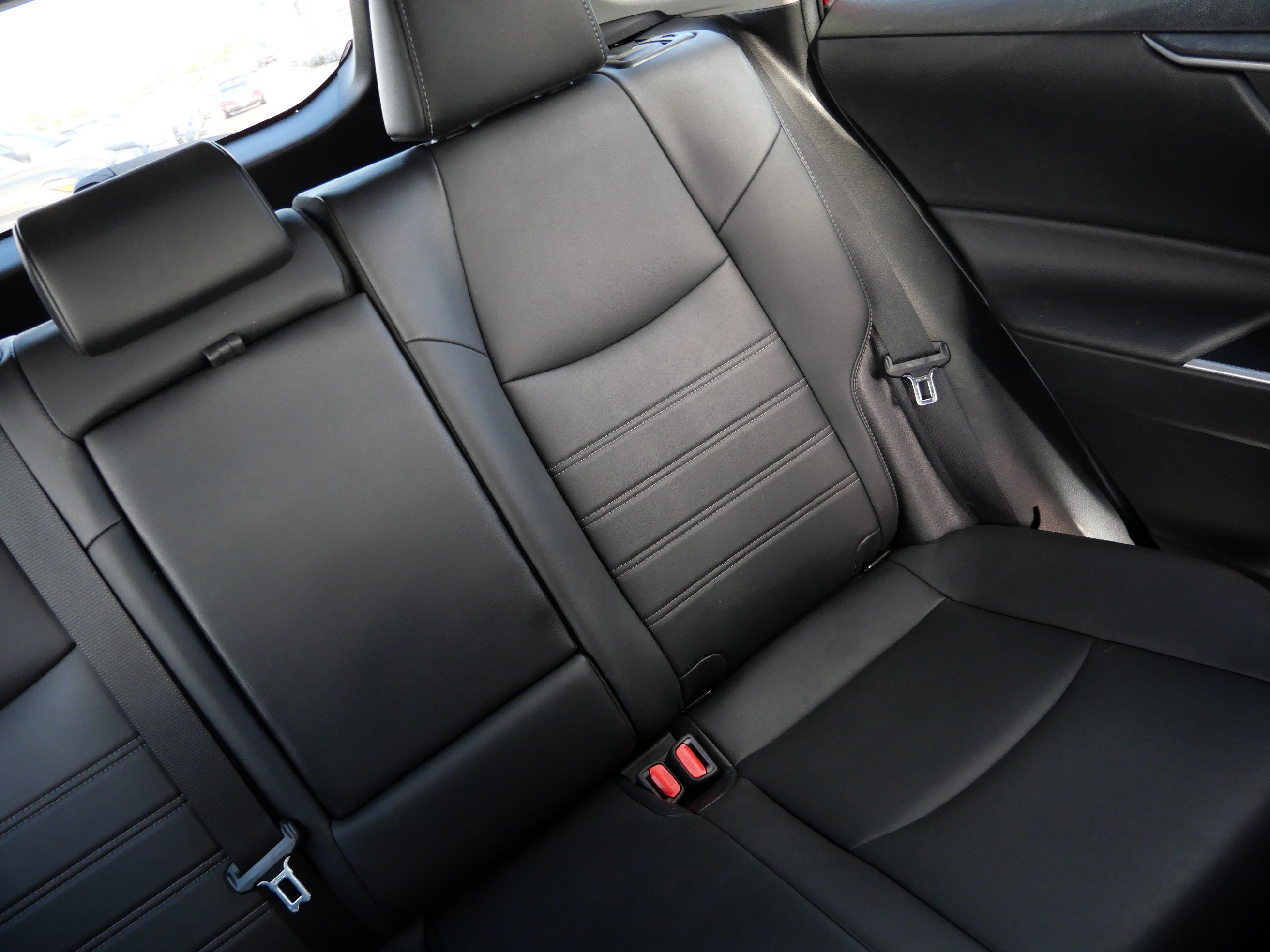 Certified 2021 Toyota RAV4 XLE Premium AWD/4WD image 14