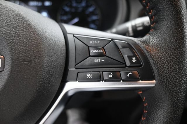 Used 2024 Nissan Kicks SR w/ SR Premium Package FWD image 27