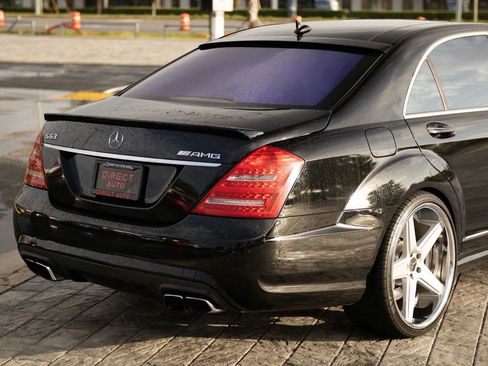 Used 2011 Mercedes-Benz S 63 AMG w/ AMG Performance Pkg image 12