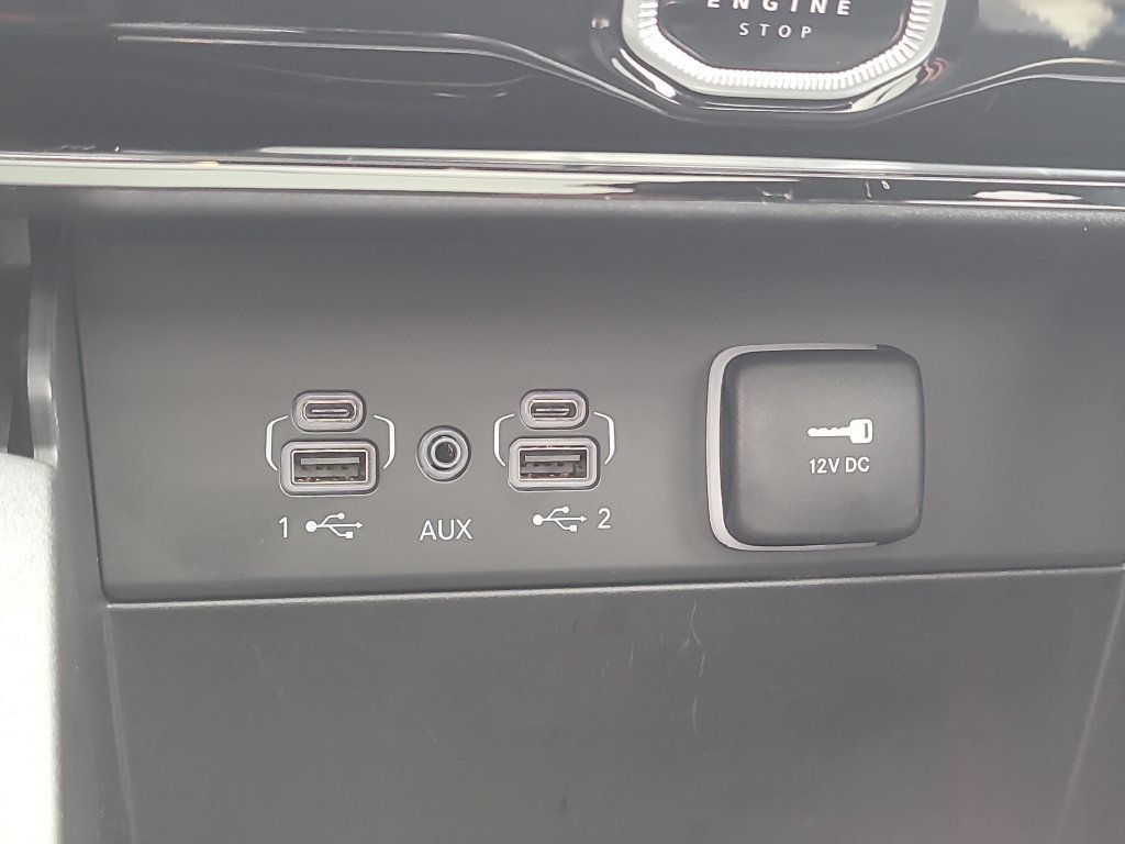 Certified 2026 Jeep Grand Cherokee Limited w/ Limited Altitude Package AWD/4WD image 31