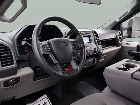 Used 2022 Ford F250 XL w/ STX Appearance Package image 10