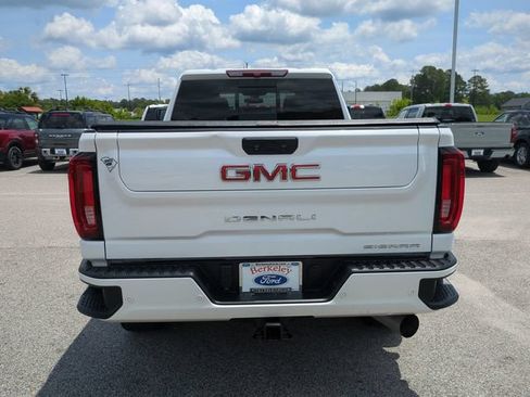 Used 2022 GMC Sierra 2500 Denali AWD/4WD image 5