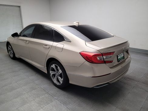 Used 2018 Honda Accord EX image 5