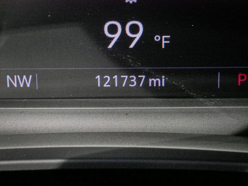 Used 2020 Cadillac XT6 Premium Luxury image 22