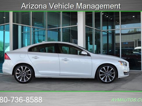 Used 2015 Volvo S60 T5 Premier FWD image 4