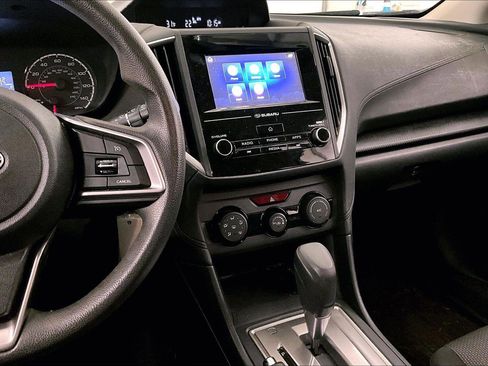 Used 2019 Subaru Impreza 2.0i image 6