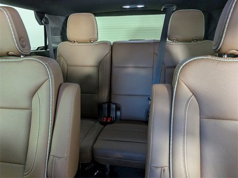 Certified 2023 Chevrolet Tahoe High Country w/ Premium Package 2 image 18