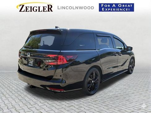 Used 2023 Honda Odyssey Sport image 6