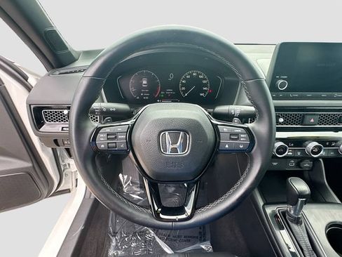 Used 2024 Honda Civic Sport image 14