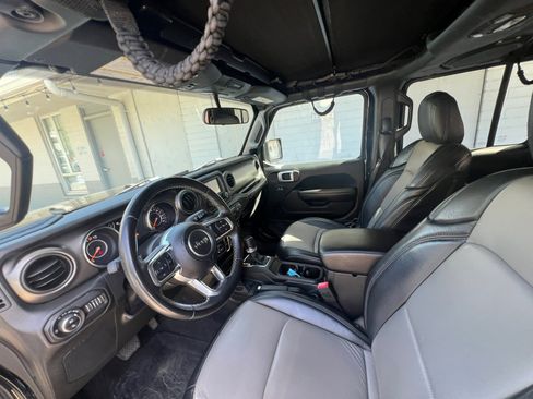 Used 2020 Jeep Gladiator Sport w/ Quick Order Package 24S image 20