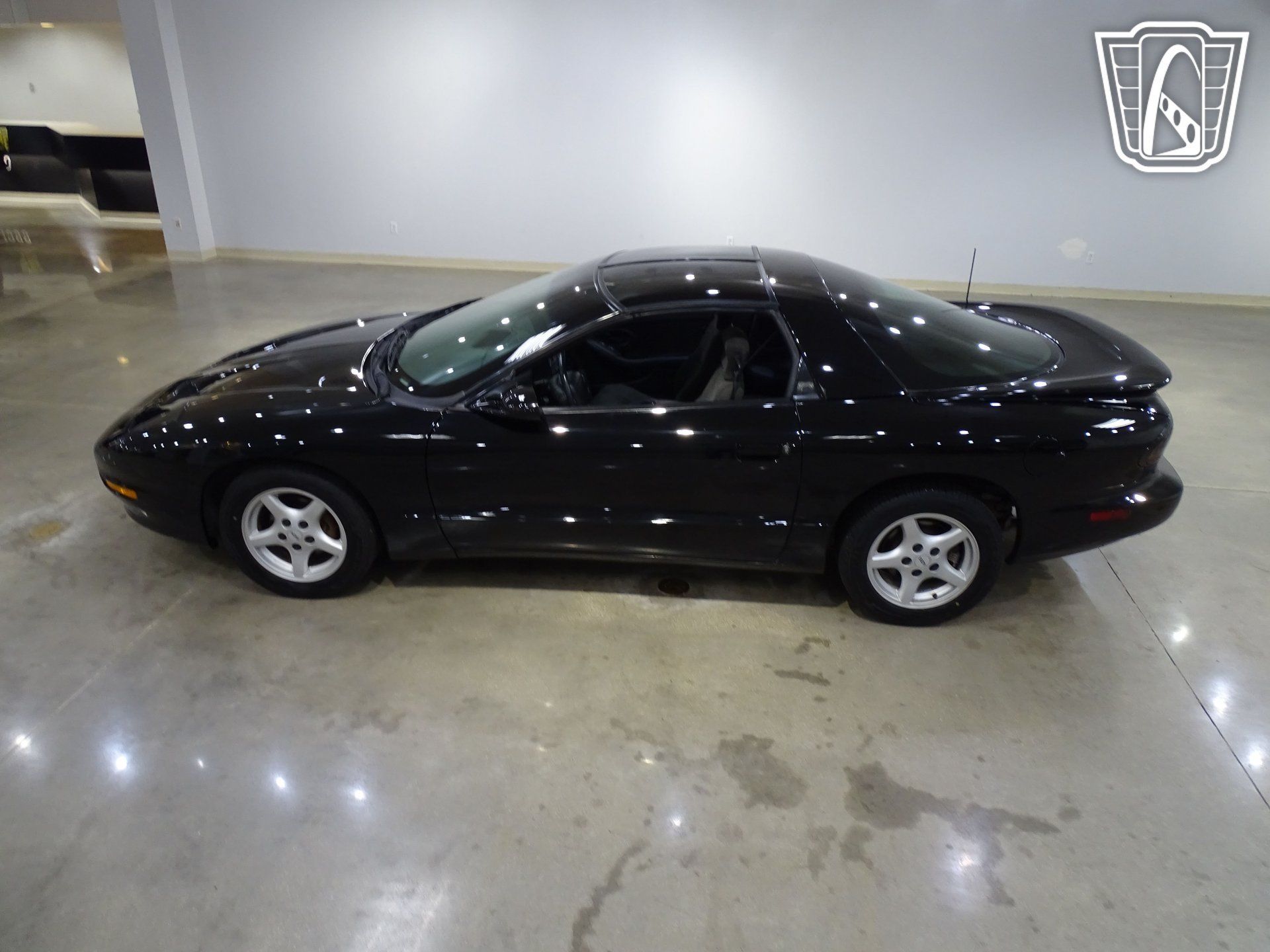 Used 1995 Pontiac Firebird Coupe RWD image 5