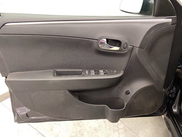 Used 2010 Chevrolet Malibu LT FWD image 21