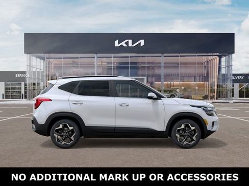 New 2026 Kia Seltos EX image 7