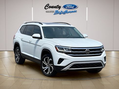 Used 2022 Volkswagen Atlas SE FWD image 1
