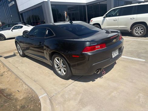 Used 2015 Chevrolet Camaro LS RWD image 12