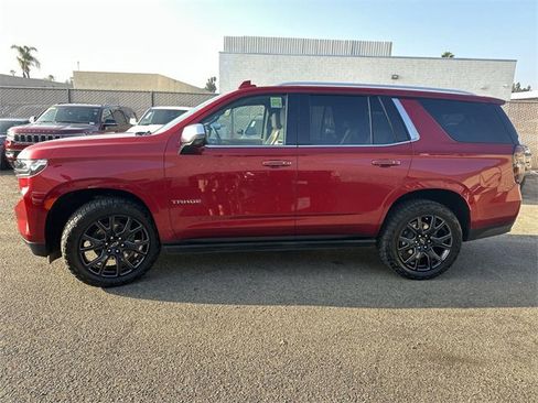 Used 2023 Chevrolet Tahoe Premier w/ Premium Package image 7