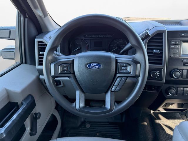 Used 2022 Ford F550 4x4 Crew Cab Super Duty image 12