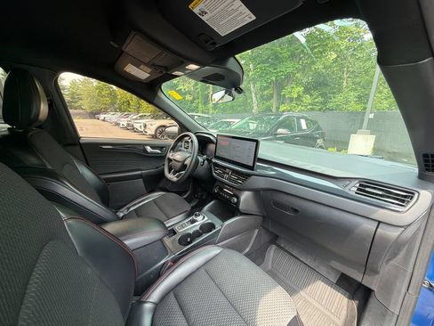 Used 2023 Ford Escape ST-Line w/ Tech Pack #1 AWD/4WD image 41