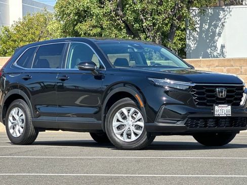 Certified 2025 Honda CR-V LX image 2