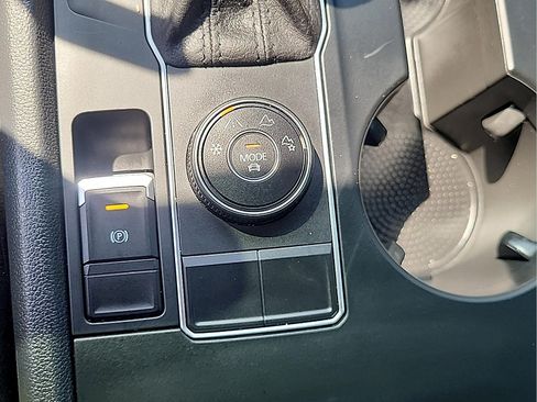 Used 2020 Volkswagen Atlas Cross Sport S AWD/4WD image 26