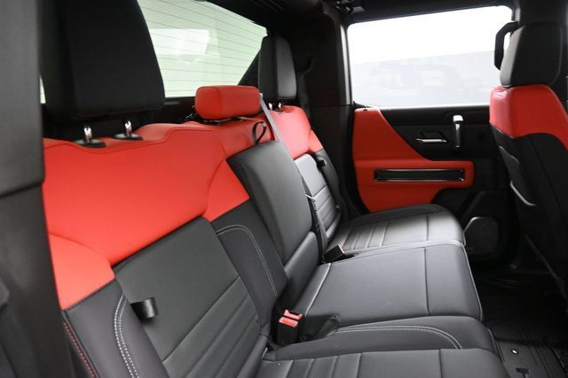 Used 2026 GMC Hummer EV 4x4 Crew Cab w/ Carbon Fiber Edition Package image 26