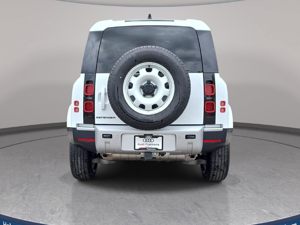 Used 2024 Land Rover Defender 110 S AWD/4WD image 7