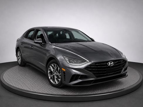 Used 2023 Hyundai Sonata SEL FWD image 1