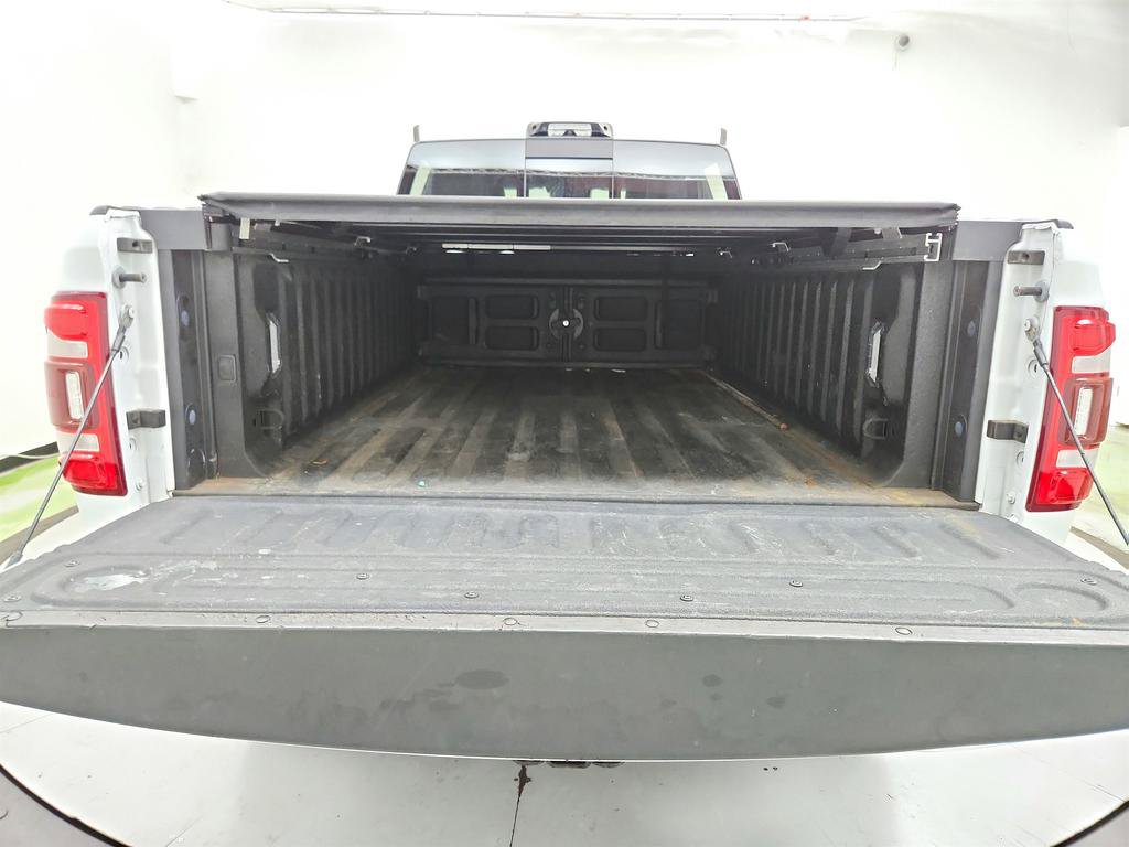Used 2022 RAM 2500 Limited AWD/4WD image 29